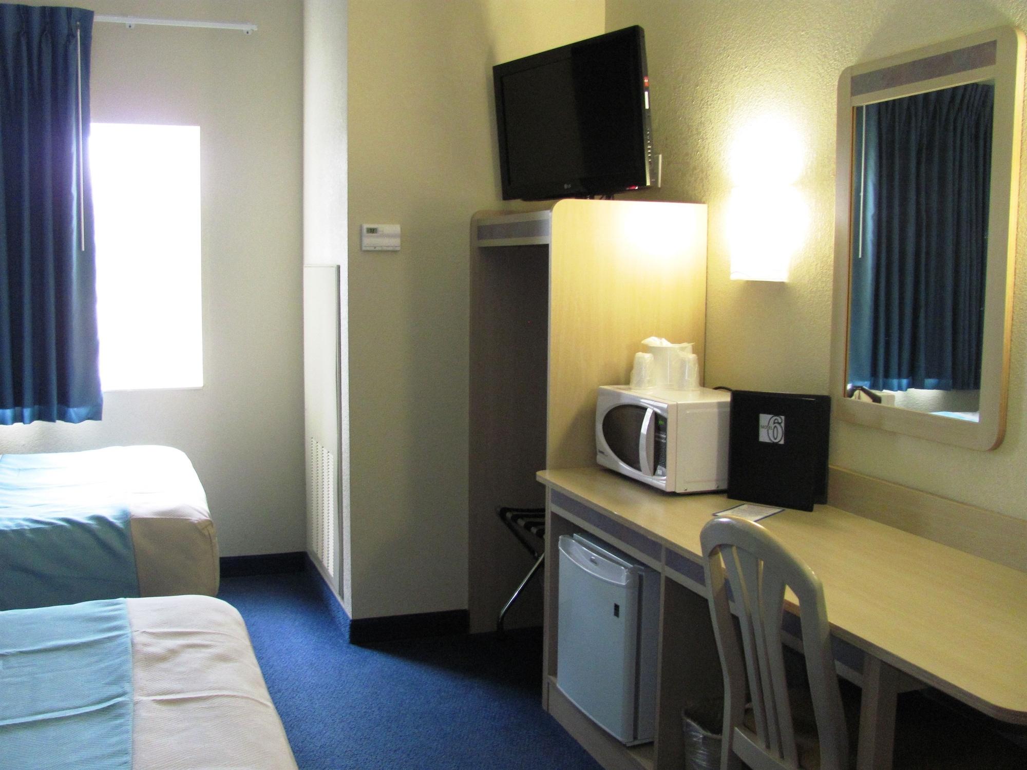 Motel 6-Huntsville, On ภายนอก รูปภาพ